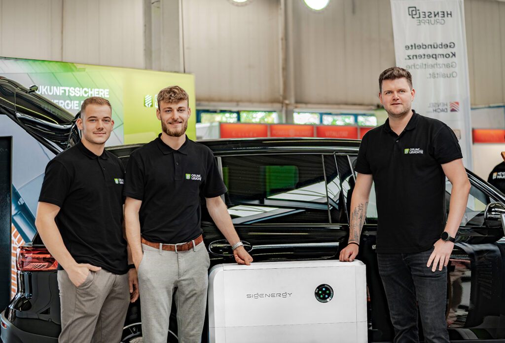 Gruene-Leuchte_Elektrik-PV-Photovoltaik-Messe-Lingen